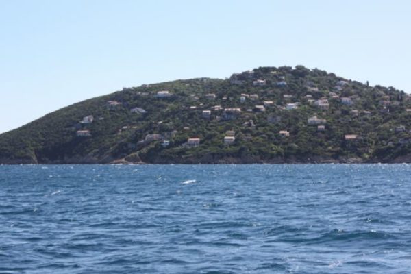 Ile du Levant : le village d'Héliopolis.