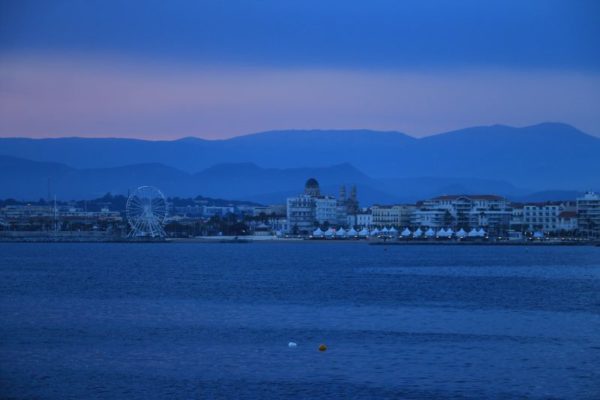 Fréjus et Saint-Raphaël au crépuscule